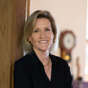 Meet your Posher, Dana